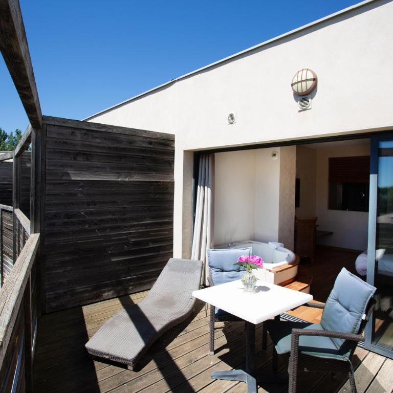 Ile du Gua Suites - Suite avec Baignoire Spa et Kitchenette - 44