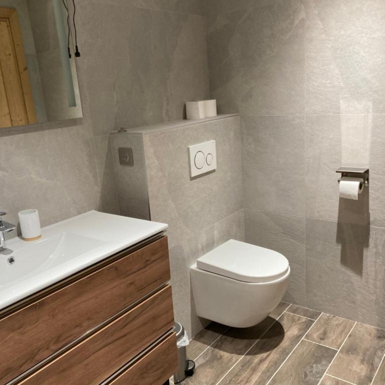 Le Zelfée appartement de 4 personnes à Albiez-Montrond - Appartement 1 Chambre - Vue sur Jardin - 23