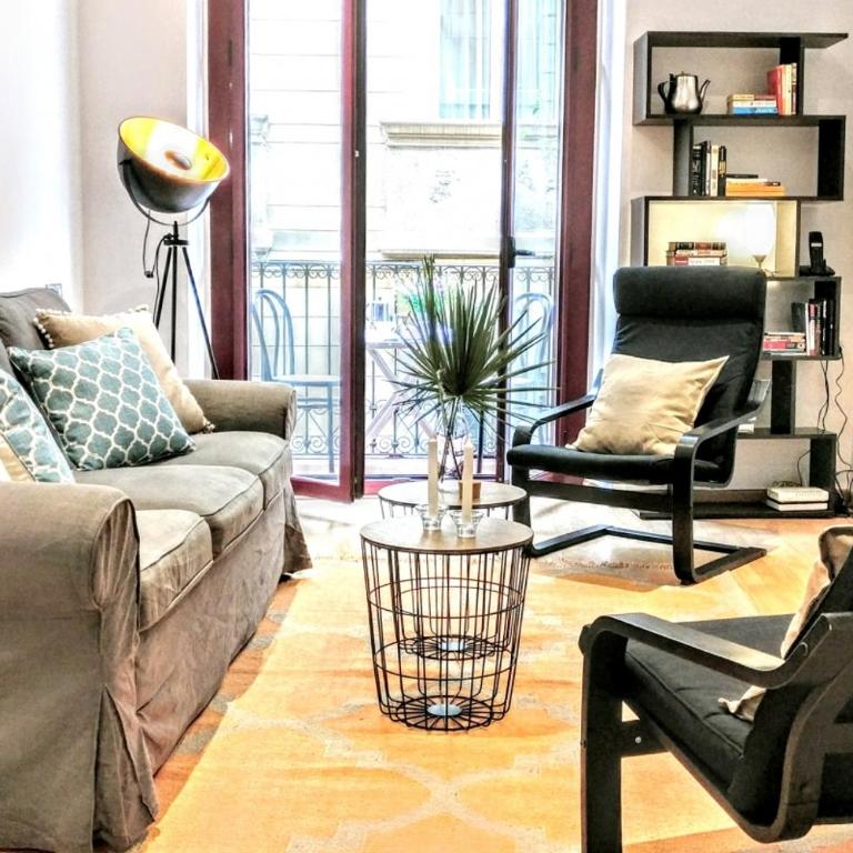 La Rambla spacious 3BR monthly rental - Parsifal - Three-Bedroom Apartment - 4