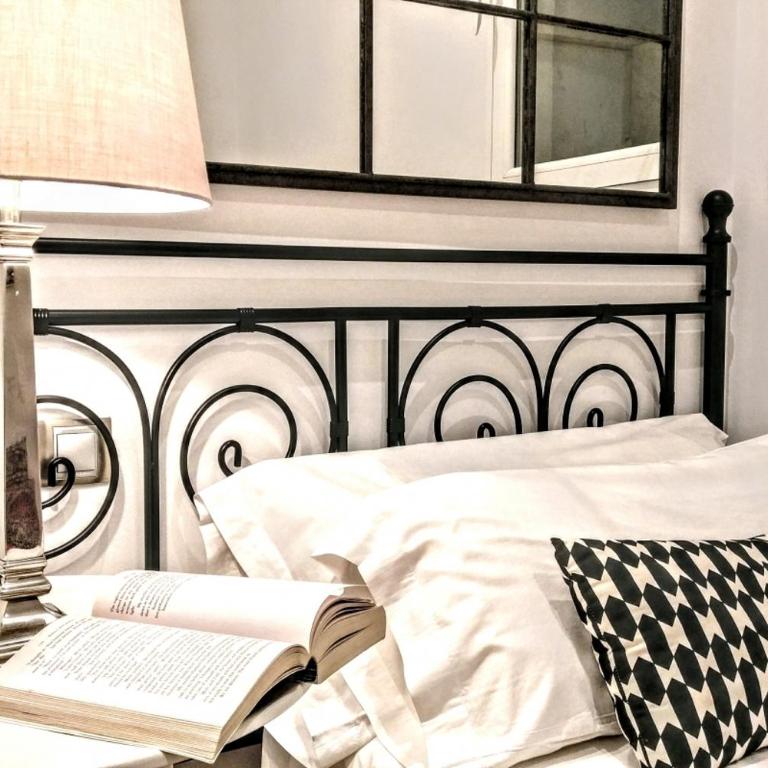 La Rambla spacious 3BR monthly rental - Parsifal - Three-Bedroom Apartment - 22
