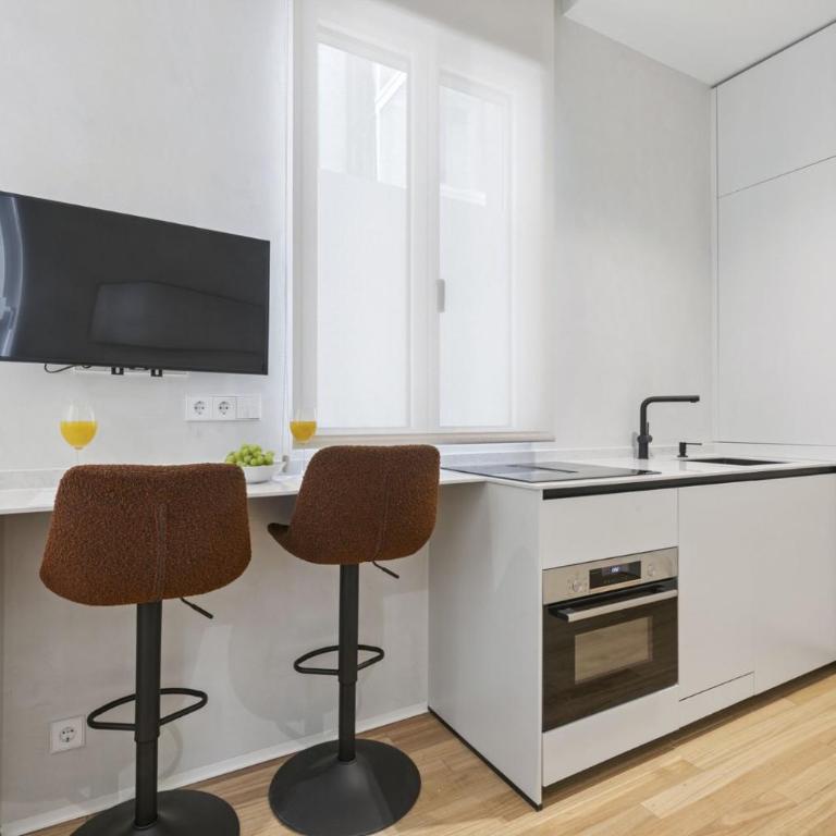 Bright New Studio Near Madrid City Center - Studio Apartment - 6