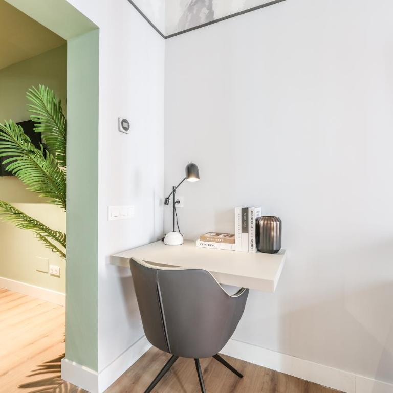 AmazINN Collection Madrid Plaza Mayor - Apartamento Deluxe de 1 dormitorio con vistas a la ciudad - 5