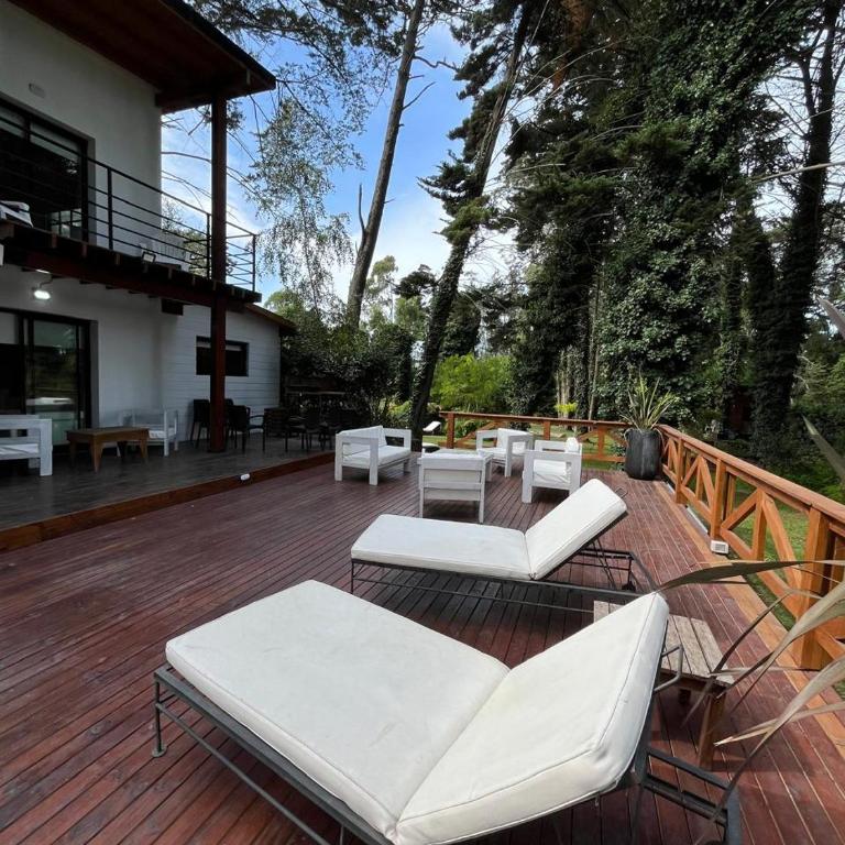 Casa 5, Bosque Peralta Ramos, Mar del Plata con Carpa en balneario incluida - Casa de 3 dormitorios - 3