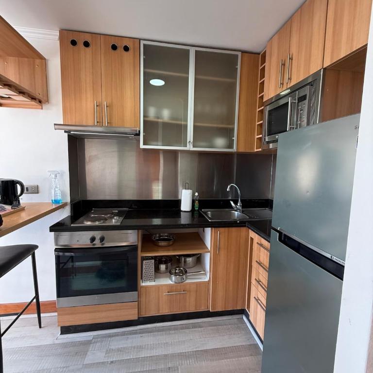 Las Condes Skyline Steps from Parque Arauco - Apartamento de 1 dormitorio - 4