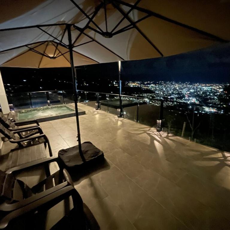 Apartamento Campestre - Espectacular vista a la ciudad - Apartment with City View - 26