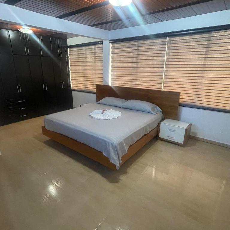 Apartamento Campestre - Espectacular vista a la ciudad - Apartment with City View - 12
