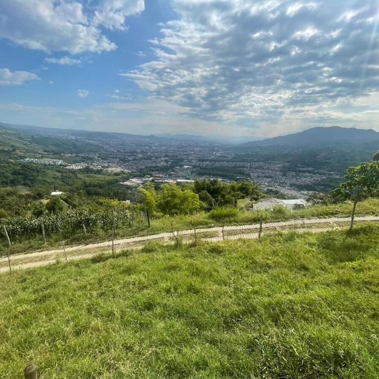 Apartamento Campestre - Espectacular vista a la ciudad - Apartment with City View - 33