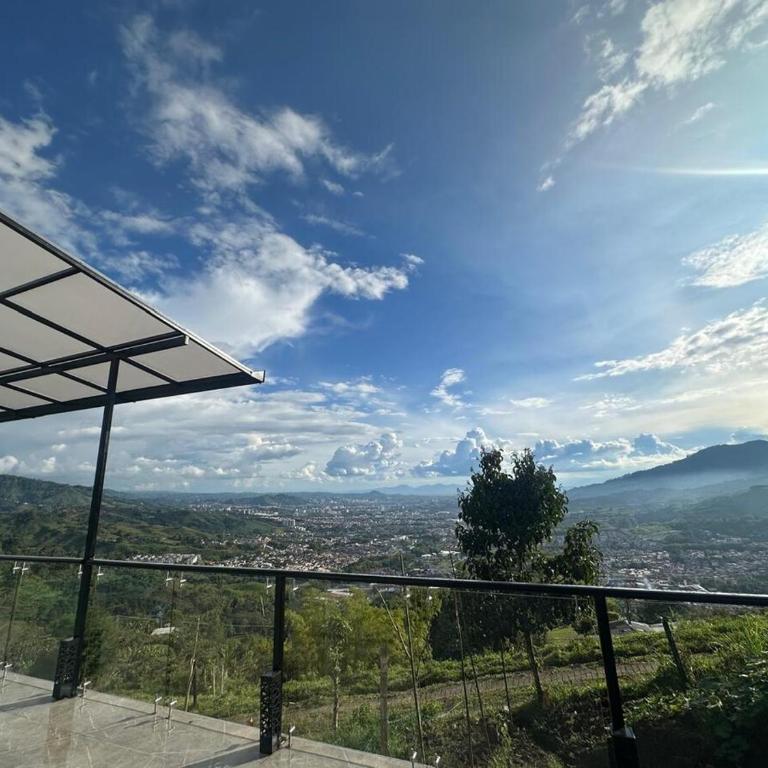 Apartamento Campestre - Espectacular vista a la ciudad - Apartment with City View - 36