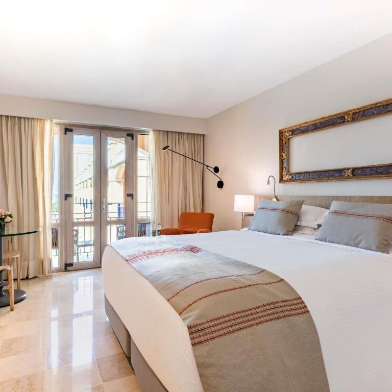 Sofitel Legend Santa Clara Cartagena - Habitación Superior con balcón o terraza y vistas a la piscina o al jardín - 1 cama extragrande - 1