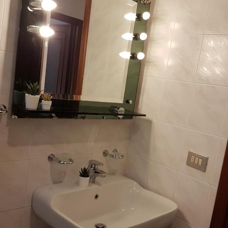 Casa Marisa - Appartamento Standard con 3 Camere da Letto - 32