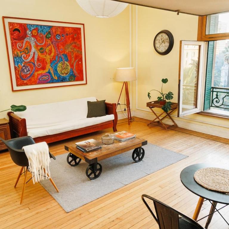 Historic Loft Overlooking Plaza de Armas - One-Bedroom Apartment - 6