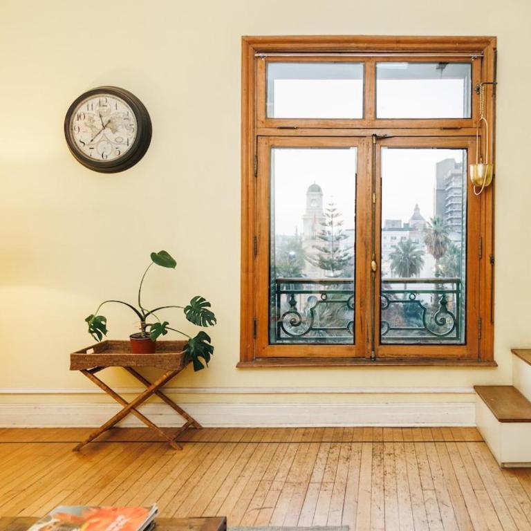 Historic Loft Overlooking Plaza de Armas - One-Bedroom Apartment - 11
