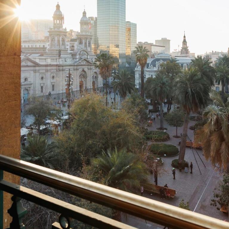Historic Loft Overlooking Plaza de Armas - One-Bedroom Apartment - 13