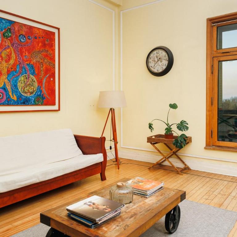 Historic Loft Overlooking Plaza de Armas - One-Bedroom Apartment - 14