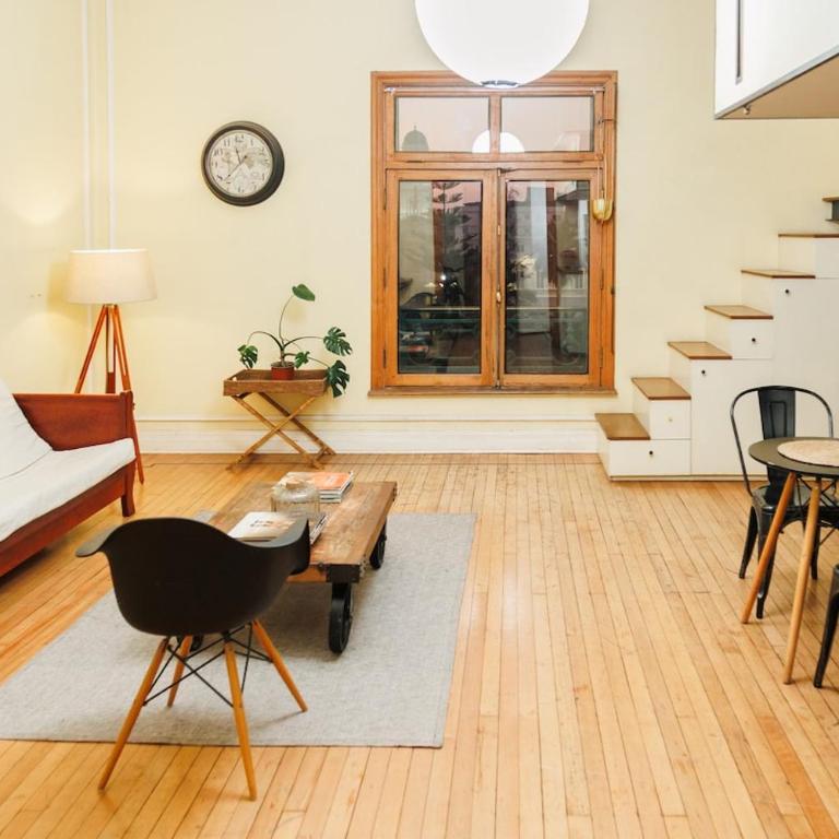 Historic Loft Overlooking Plaza de Armas - One-Bedroom Apartment - 17