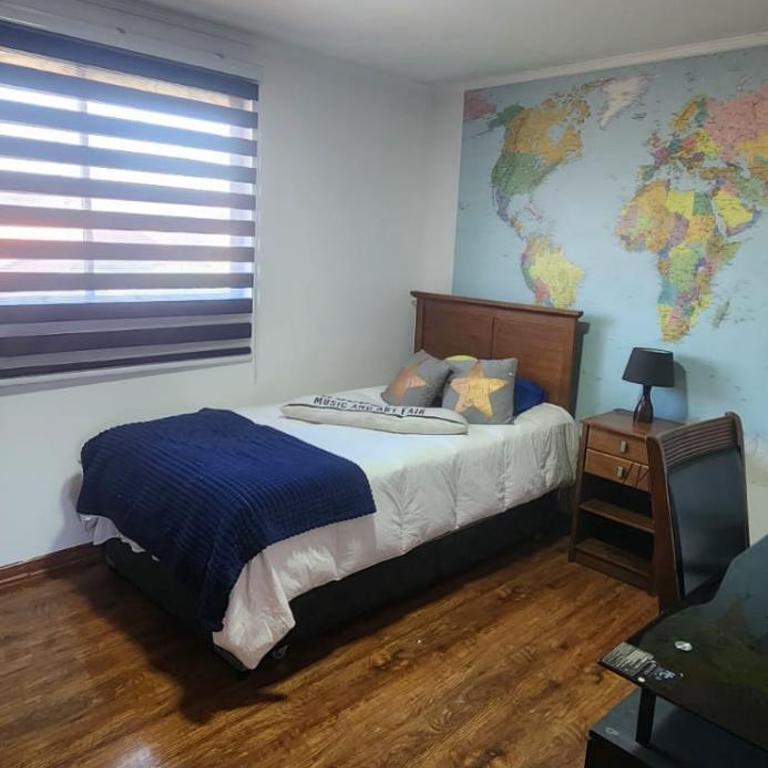 Terracota Travel Lodge Aeropuerto Stgo - Five-Bedroom House - 3