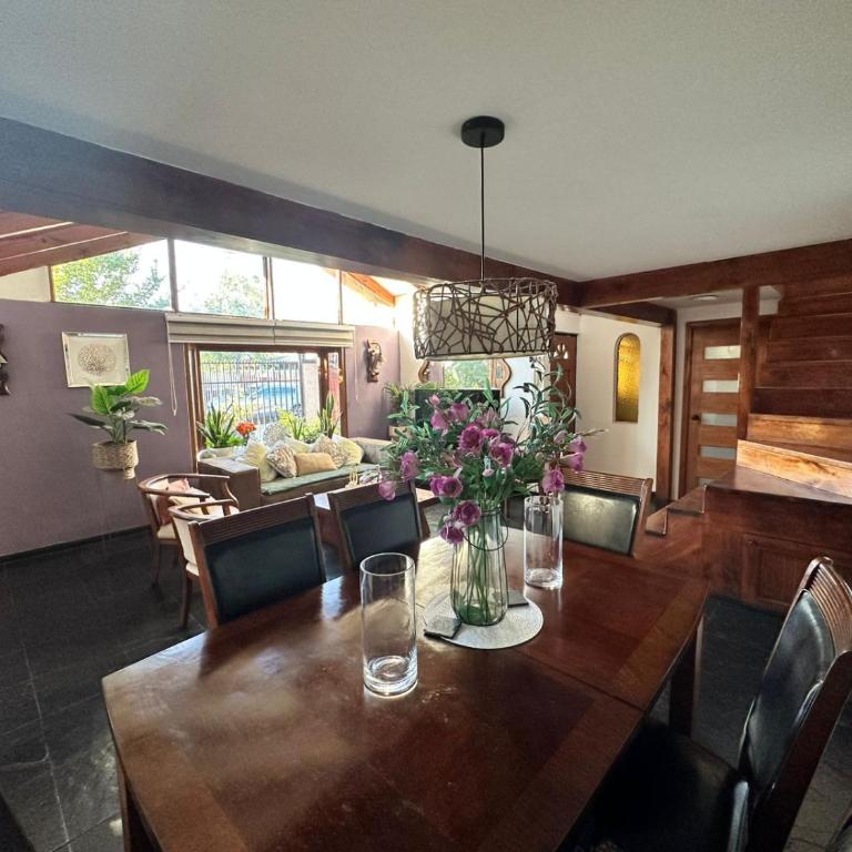 Terracota Travel Lodge Aeropuerto Stgo - Casa de 5 dormitorios - 8