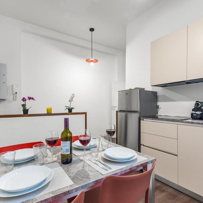 Canal Beat Duomo 20 min Navigli Wifi - Appartamento con 1 Camera da Letto - 19