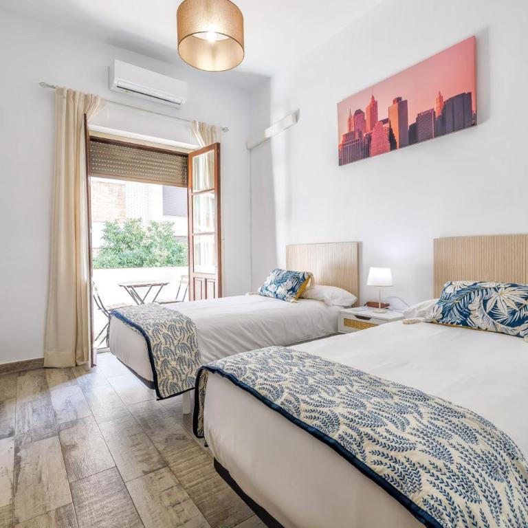 Cordoba Essence, Parking incluido junto al centro y casco histórico - Apartamento con 4 dormitorios - 1