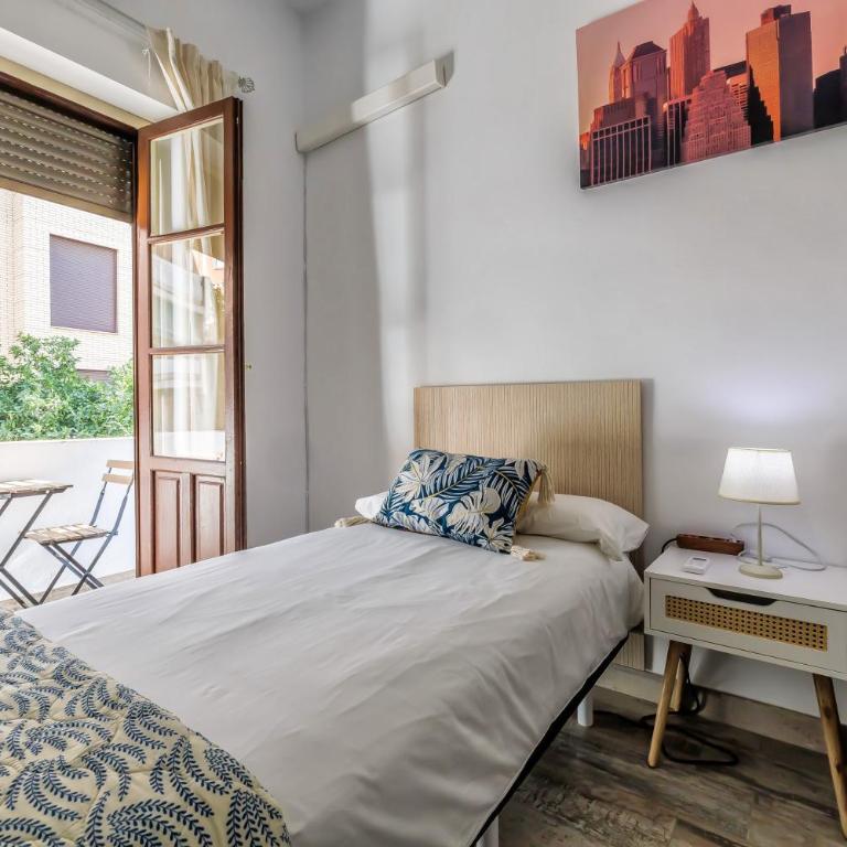Cordoba Essence, Parking incluido junto al centro y casco histórico - Apartamento con 4 dormitorios - 25