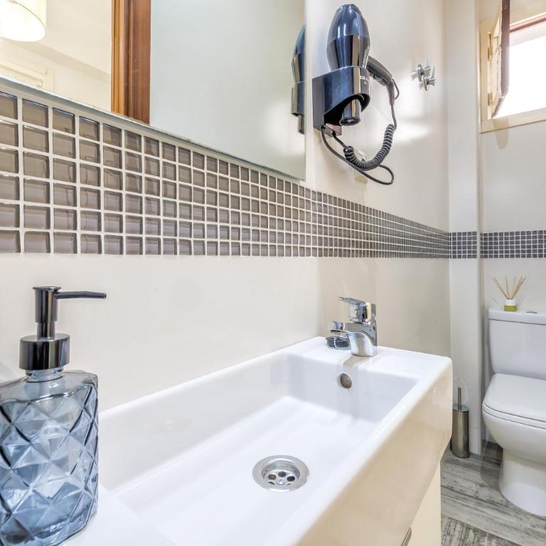 Cordoba Essence, Parking incluido junto al centro y casco histórico - Apartamento con 4 dormitorios - 39