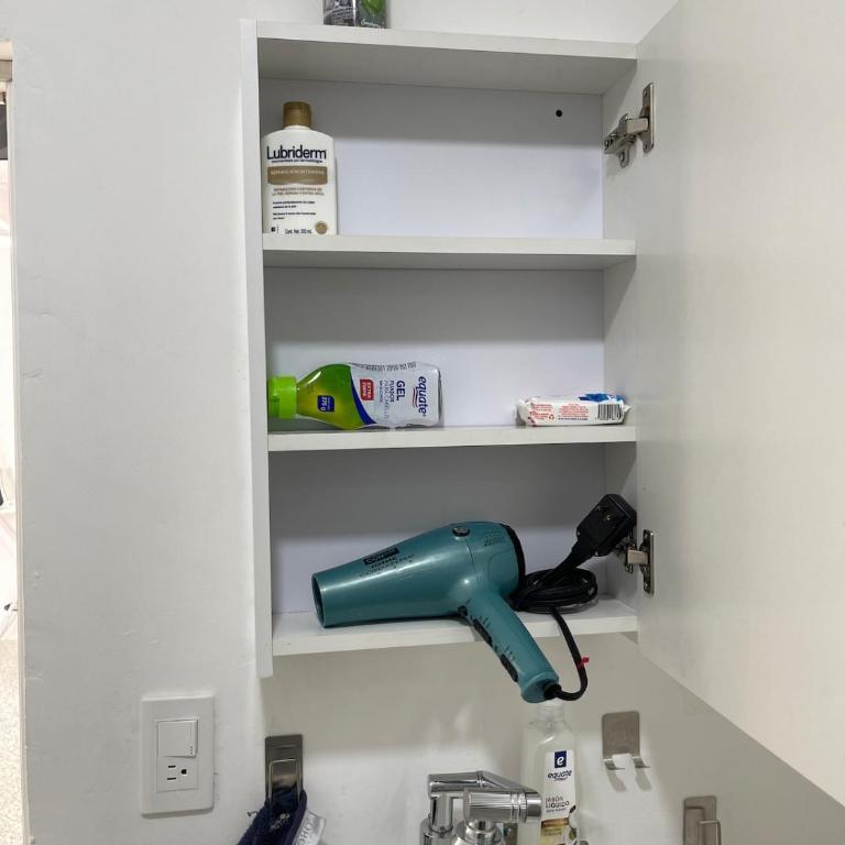 Consulado Americano Santa Catarina a 3 min - One-Bedroom Apartment - 14