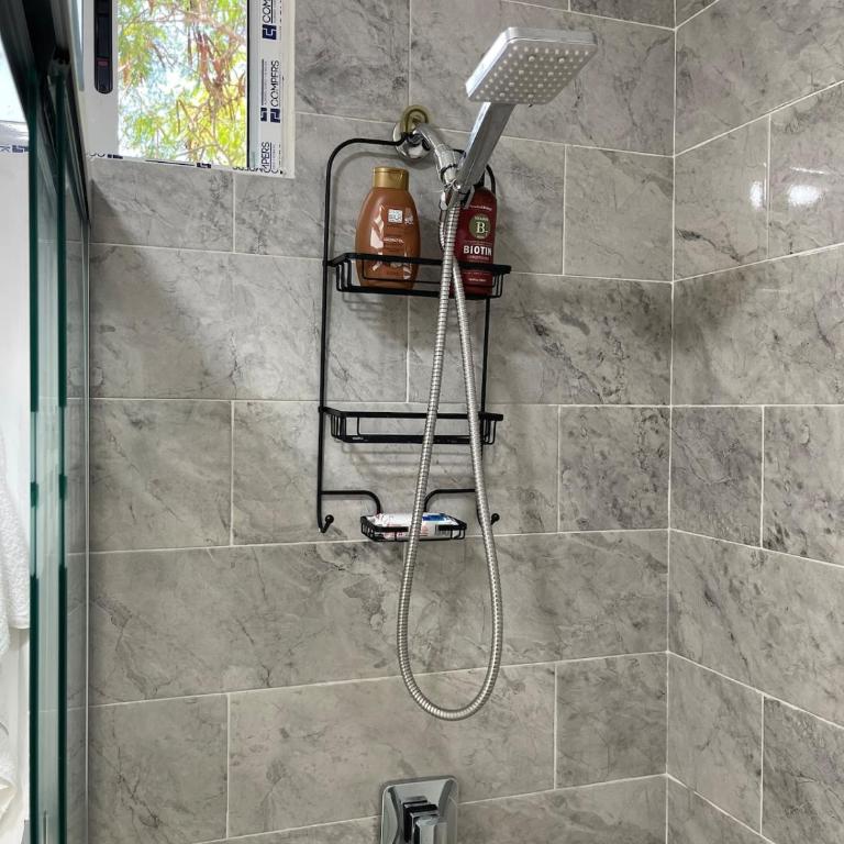 Consulado Americano Santa Catarina a 3 min - One-Bedroom Apartment - 12