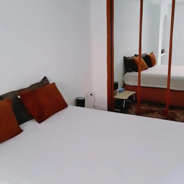 Habitación cómoda - Apartamento de 1 dormitorio - 7