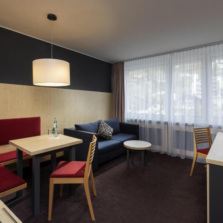 Sunday Hotel Garmisch Partenkirchen - Junior Suite mit 1 Doppelbett - 2