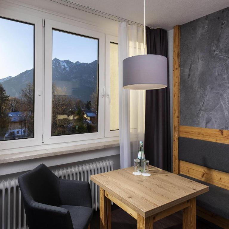 Sunday Hotel Garmisch Partenkirchen - Standard Zweibettzimmer - 2