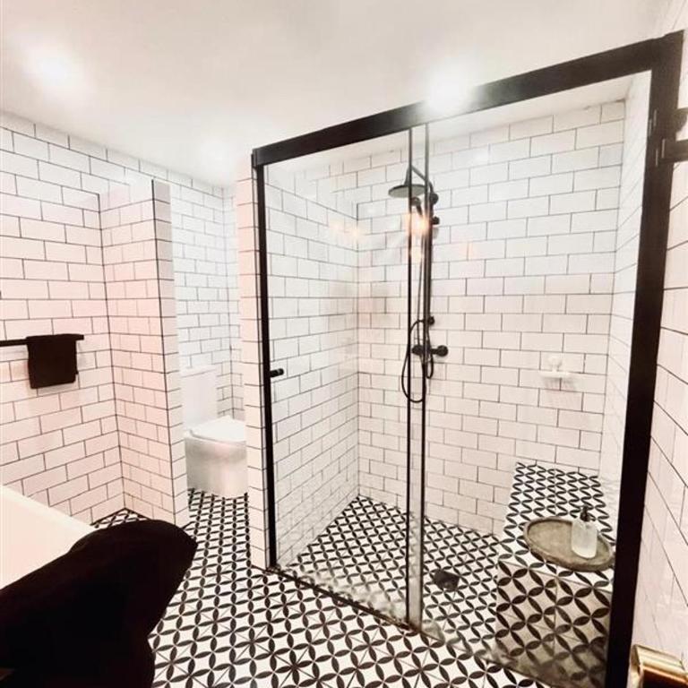 Casa Nidos - Three-Bedroom House - 4