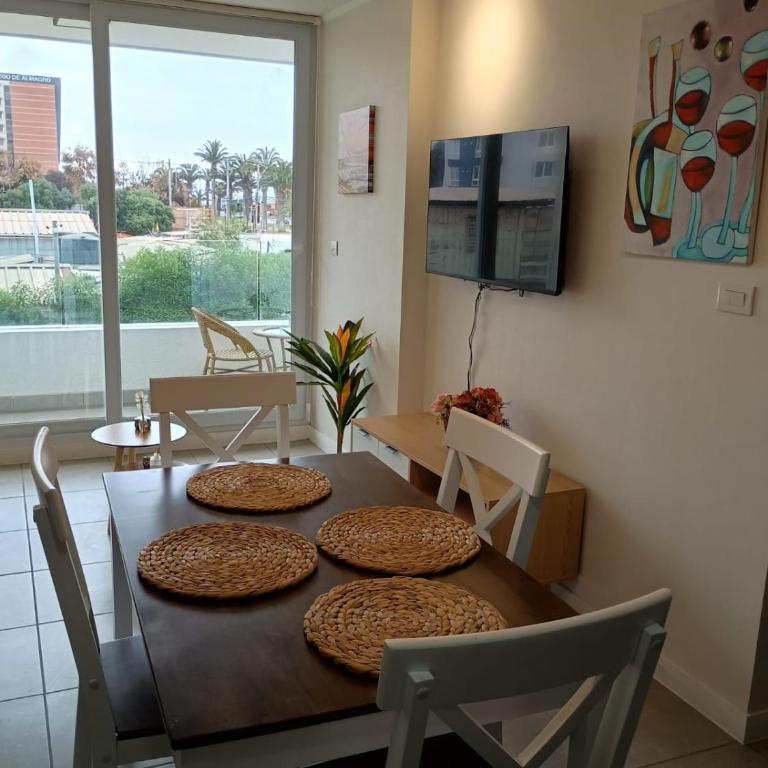 HOM I Wifi Parking Piscina CoWork Faro La Serena - Apartment - 15