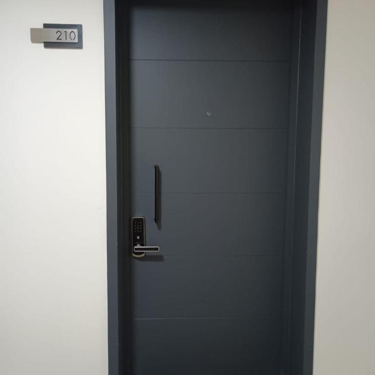 HOM I Wifi Parking Piscina CoWork Faro La Serena - Apartment - 73