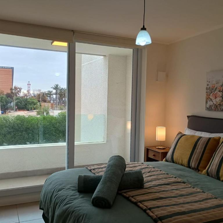 HOM I Wifi Parking Piscina CoWork Faro La Serena - Apartment - 81