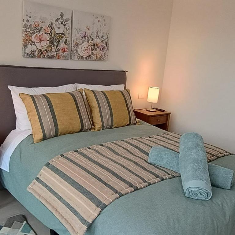 HOM I Wifi Parking Piscina CoWork Faro La Serena - Apartment - 82