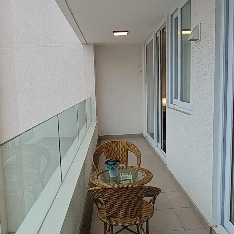 HOM I Wifi Parking Piscina CoWork Faro La Serena - Apartment - 93