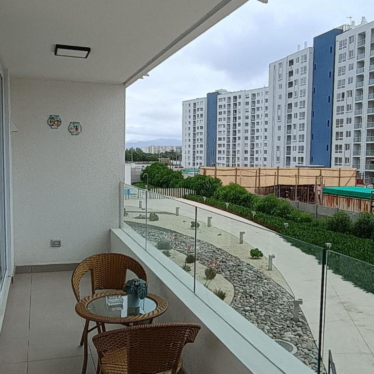 HOM I Wifi Parking Piscina CoWork Faro La Serena - Apartment - 96