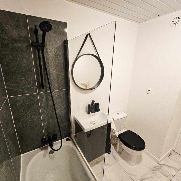 Le charmant T2 4 personnes WIFI - One-Bedroom Apartment - 10