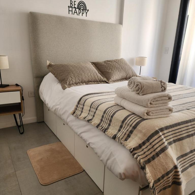 Deluxe Apartments "Alberti 360" in Balvanera - by Lustra Rentals - Deluxe One-Bedroom Apartment with City View - 12