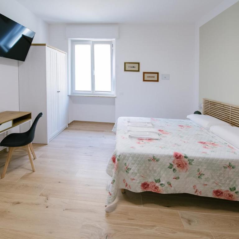 Caterina Guest House - Camera Tripla - 21