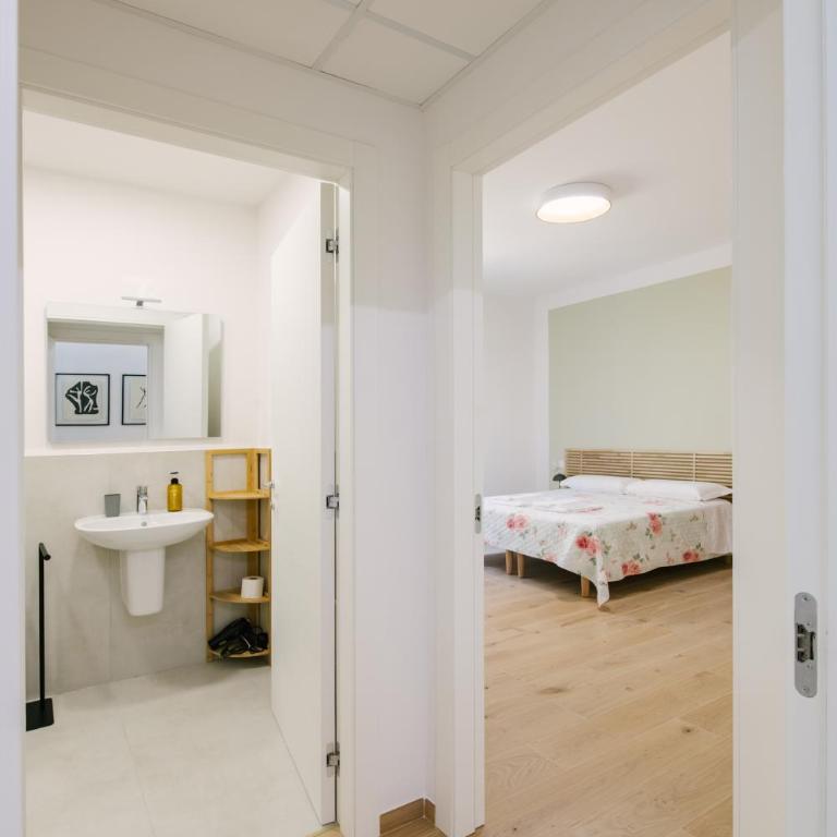 Caterina Guest House - Camera Tripla - 23