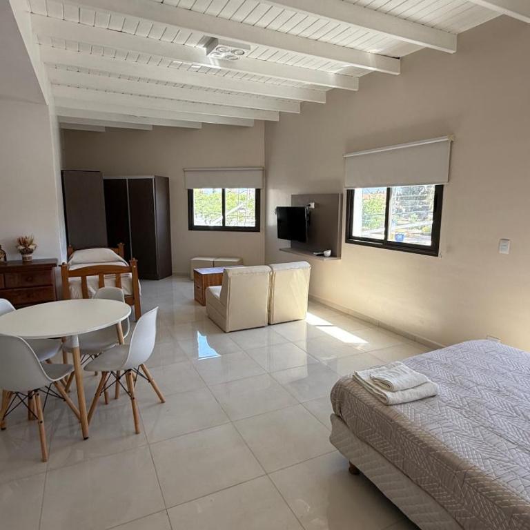 Departamento a estrenar totalmente equipado a 3km del centro - One-Bedroom Apartment - 6