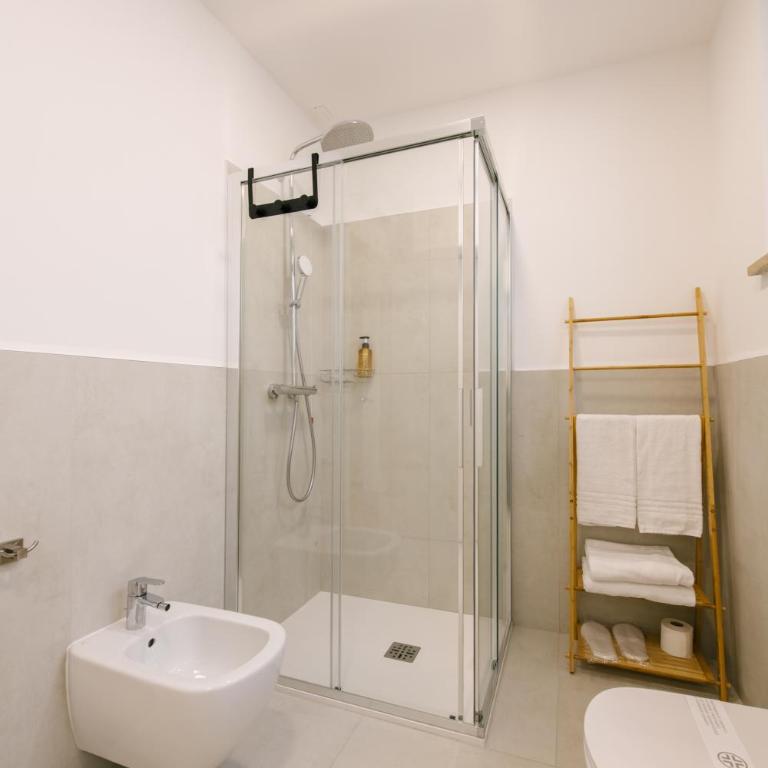 Caterina Guest House - Camera Matrimoniale - 21