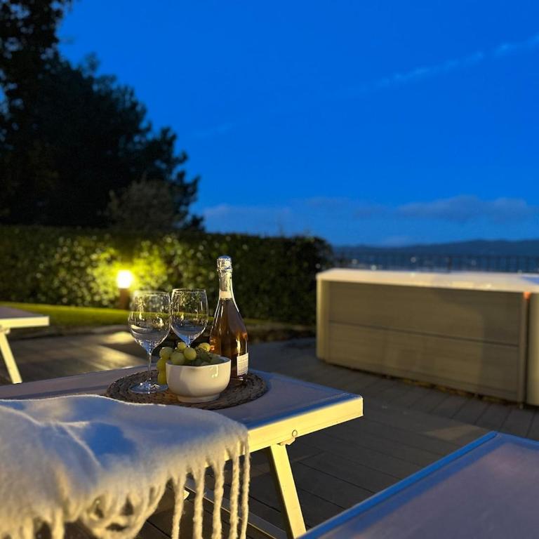 V&E Luxury Villa - Three-Bedroom Villa - 25