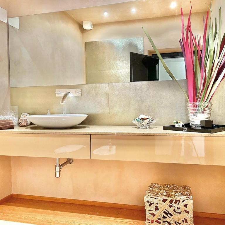 V&E Luxury Villa - Three-Bedroom Villa - 29