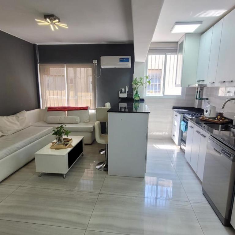 Departamento excepcional a metros de Peatonal en pleno centro - Apartamento de 2 dormitorios - 17