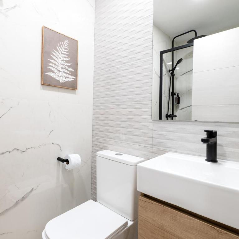 Apartamento Rosales Suites Lujo en el Centro - Apartamento de 3 dormitorios - 25