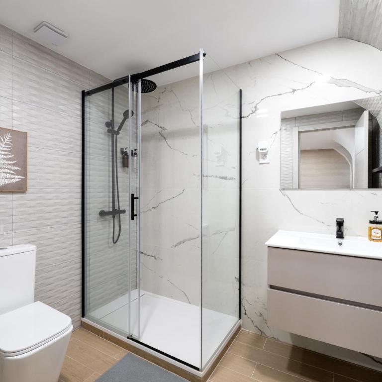 Apartamento Rosales Suites Lujo en el Centro - Apartamento de 3 dormitorios - 32