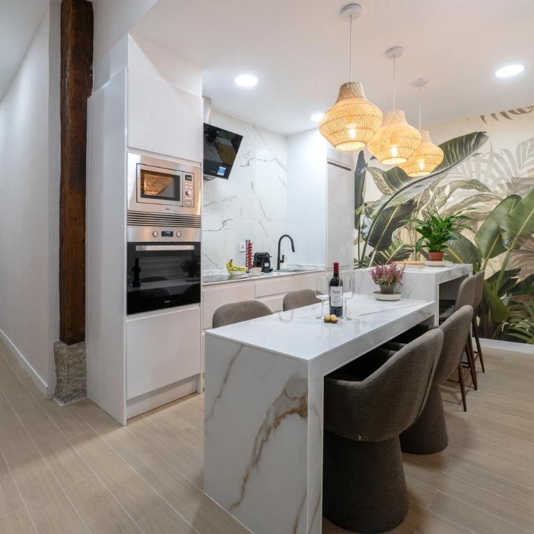 Apartamento Rosales Suites Lujo en el Centro - Apartamento de 3 dormitorios - 1