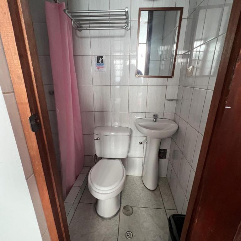 Redy's House - Habitación Triple con baño privado - 11